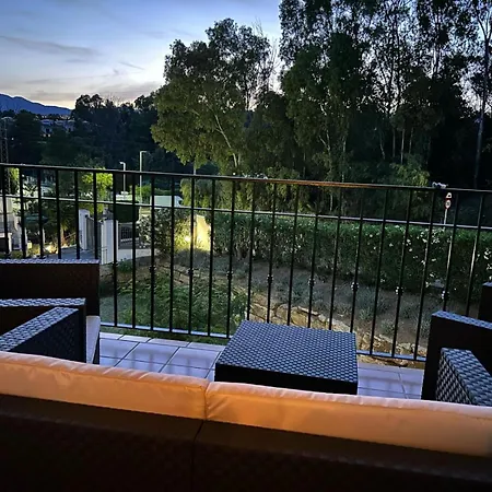 Acogedor Apartamento Cerca De Puerto Banus Apartment *